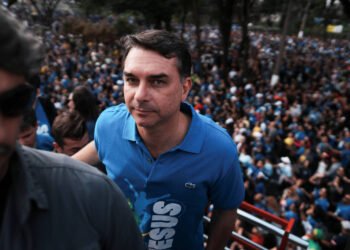 Quaest:Flávio drops 9 points and Lula rises 7 among evangelicals – 06/11/2026 – Mônica Bergamo