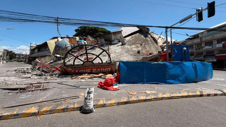 Dole eyes creation of rescue team to assist workers during crises