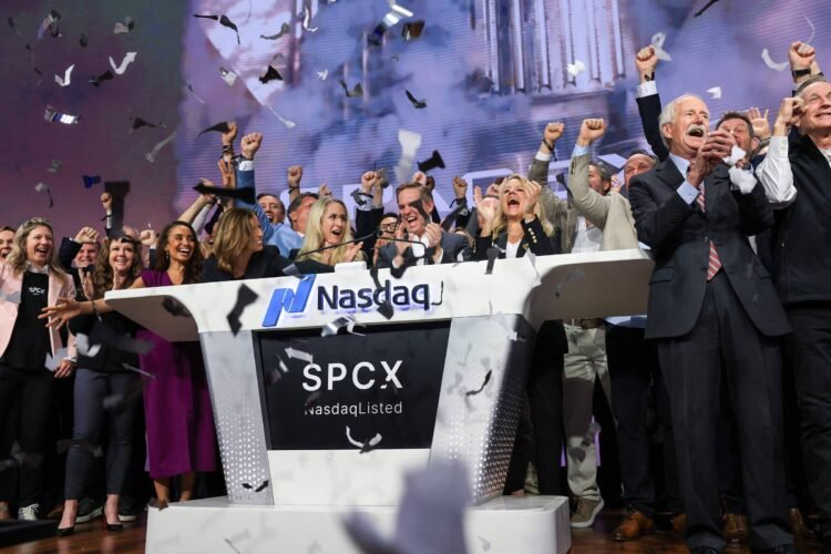After record IPO, SpaceX shares are expected to rise – 06/12/2026 – Economy