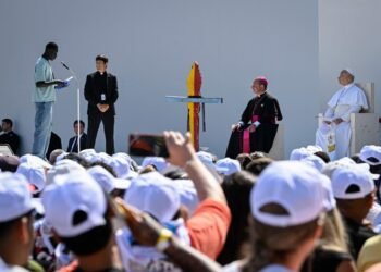 Pope to human traffickers: Repent! Divine justice awaits you