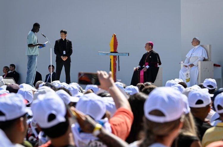 Pope to human traffickers: Repent! Divine justice awaits you