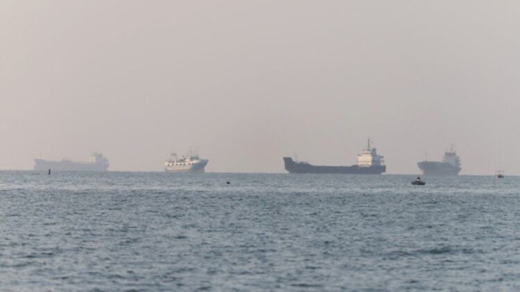 The Pasdaran strike American bases in the Gulf and Jordan