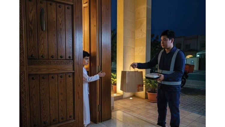 “Don’t ring the bell.” Children ask for food at night through applications and receive it without an accompaniment