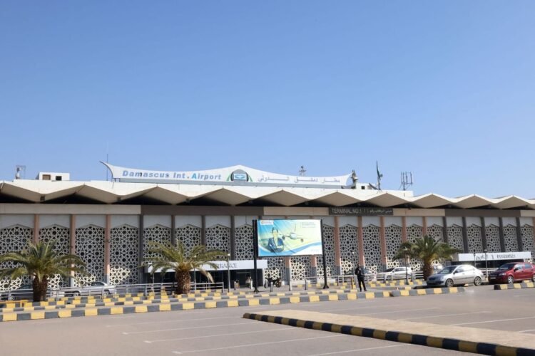 Syria announces the closure of air corridors in the south of the country and the suspension of operations at Damascus Airport for 12 hours