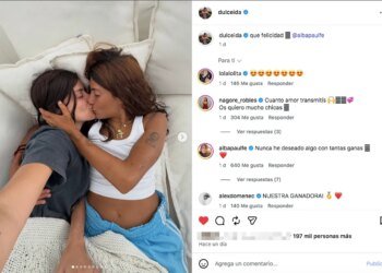 Kanye West shares an image of his half-naked wife, Amaia Montero finally meets her double and the great bikini with which Alessandra Ambrosio cheers on the Brazil team, among the photos from Monday