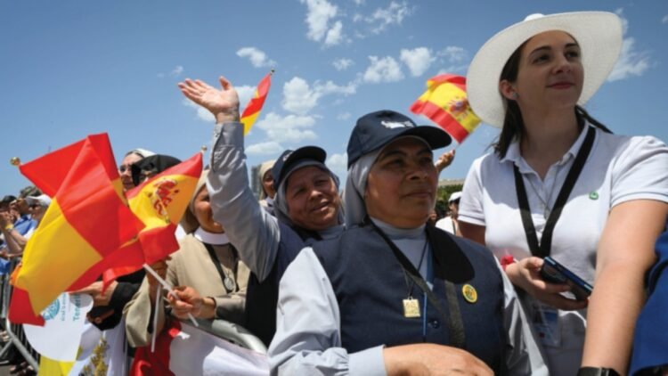The apostolic journey of Leo XIV to Spain – The heart of the Canary Islands and the lesson of migrants