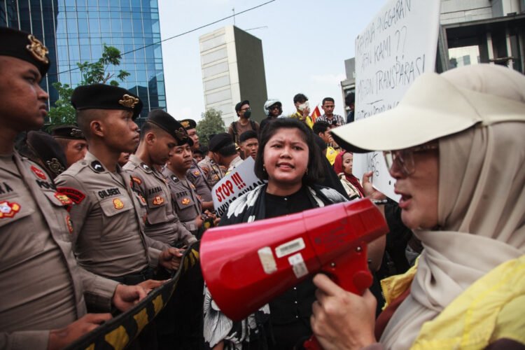 Indonesian economy comes up for air but struggles to win back investors – Economy