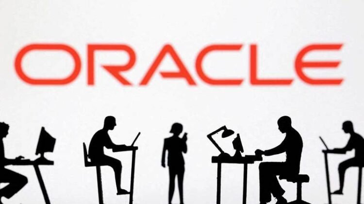 Oracle warns of a security vulnerability that hackers exploited to infiltrate more than 100 companies