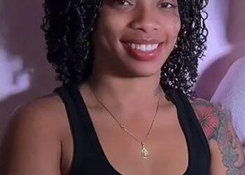 Kaia arrested at airport after returning home