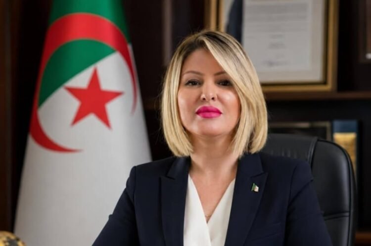 4 years in prison for the arrested lawyer, Latifa Deeb – Al-Shorouk Online