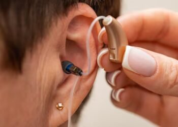 B.C. allows retail and online sales of non-prescription hearing aids