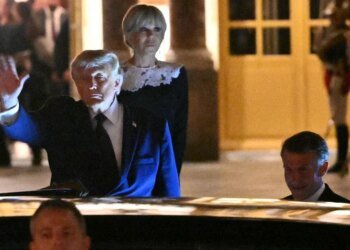Telex: Trump signed the memorandum of understanding with Iran