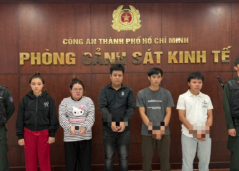 Police bust ring allegedly making fake Nike, Adidas, Crocs, Gucci slippers in Ho Chi Minh City