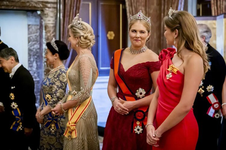 The busiest week for the royals, from the Windsors at Ascot to Queen Letizia, Infantas Elena and Cristina, and Máxima with maxitiara