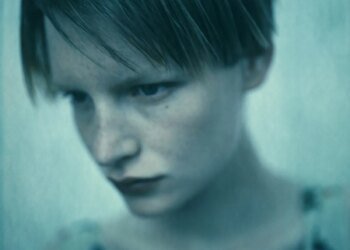 Paolo Roversi, the fashion photographer obsessed with beauty and his Polaroid, lands in Spain with a great exhibition