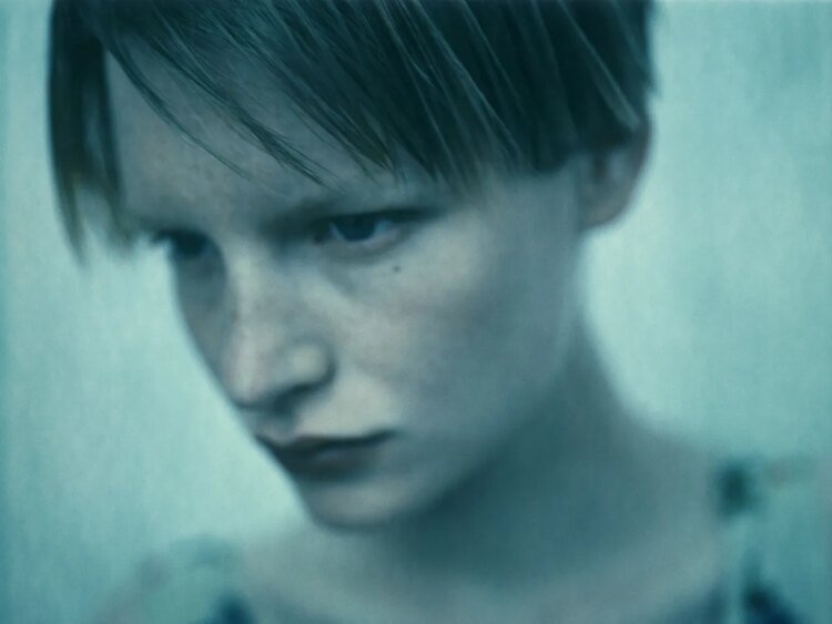Paolo Roversi, the fashion photographer obsessed with beauty and his Polaroid, lands in Spain with a great exhibition