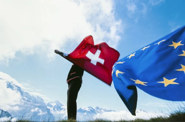 Switzerland to follow EU on migrant return centres abroad