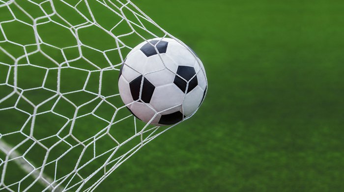L&R United record another win