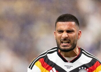 Telex: at the age of 14 they said he had no future, at the age of 17 he worked in a factory, now he delivers goals every 33 minutes in the German national team