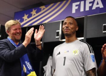 Telex: The Dutch king also applauded the Curaçao goalkeeper who caught everything against Ecuador