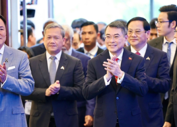 Hanoi provides platform for Thai, Cambodian PMs to voice commitment to peace