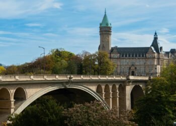 Investigation reveals: €91 billion invested: Belgium’s wealthiest are still betting on Luxembourg