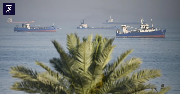 Business live ticker: Oil prices fall to their lowest level since the start of the Iran war