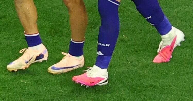 Telex: Will the worn-out socks be the new fashion of the World Cup?