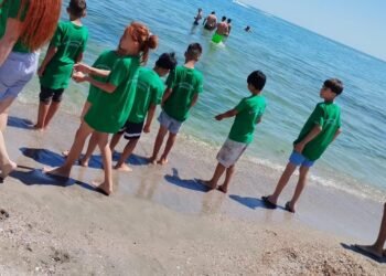 “Wow, that’s big.” How a small village school managed to completely eliminate school dropouts and send its students to the sea with European money