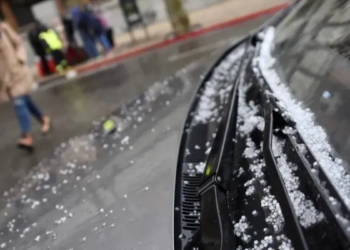 What has to happen for sleet to fall in Uruguay?
