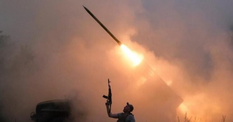 The stakes for control in Donbas: Russia is concentrating its forces around a strategic node