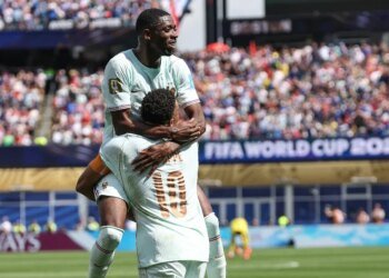 Telex: The French beat the reserve Norwegians with the fastest hat-trick of the season