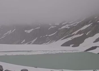 A glacial lake in B.C. is at risk of bursting — again. How climate change has raised this risk