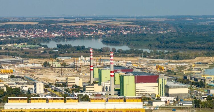 Telex: The Danube is too hot, the power of the Paks reactors had to be turned back on Saturday and Sunday