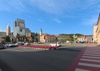 Zalăul, taken out of isolation by the Transilvania Highway. Dozens of kilometers of highway and a giant tunnel bring it closer to Cluj and Oradea