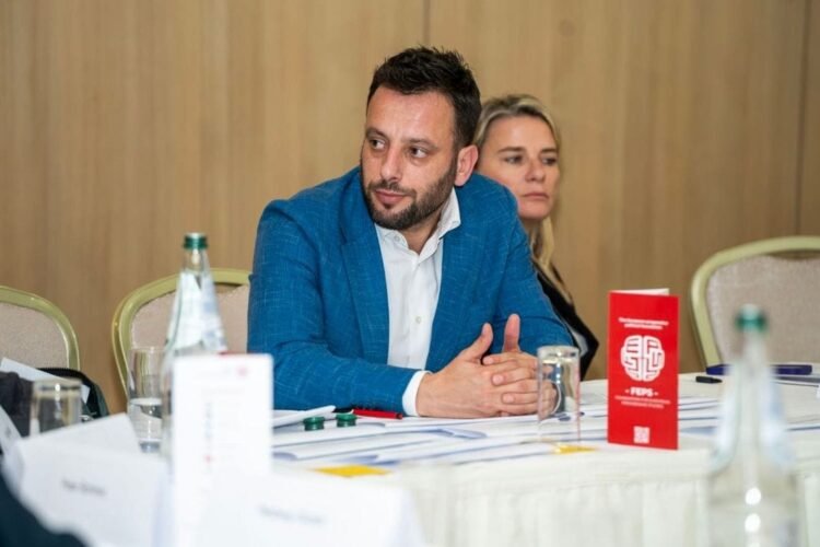 Lisičić: While Tivat’s Hudini “processes” councilors, Marković and NSD hide “Morsko evil” behind night shovels