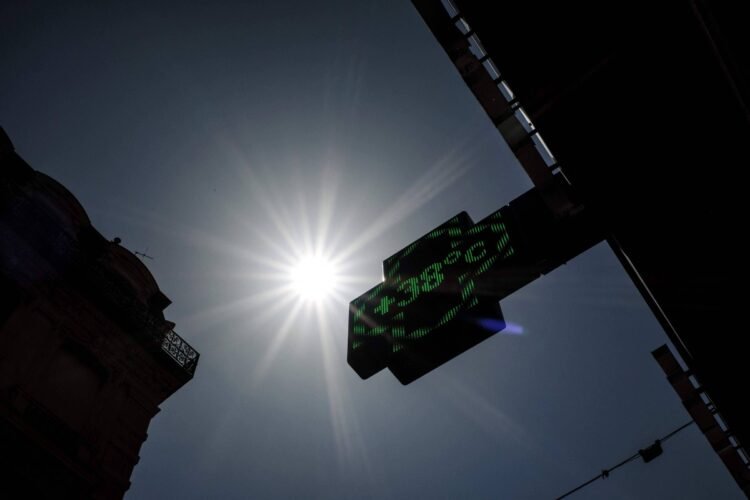 After heat wave, Paris has overloaded funeral homes – 06/29/2026 – Environment