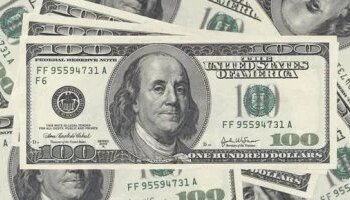 Find out the price of the dollar against the pound in banks today, Sunday