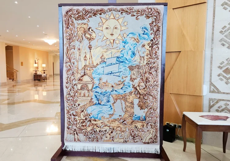 Turkmen artisans created a carpet based on Pushkin’s fairy tales