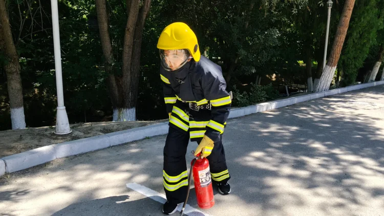 Firefighting and applied sports competitions among young firefighters were held in Gökdere