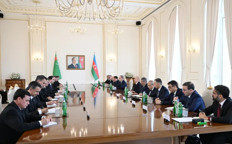 The President of Turkmenistan held talks with the President of Azerbaijan in Baku