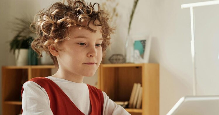 Scientist warns: Children could lose the ability to think because of AI
