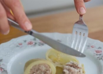 Summer sarma with fresh tomatoes: A recipe for a lighter version of a favorite dish