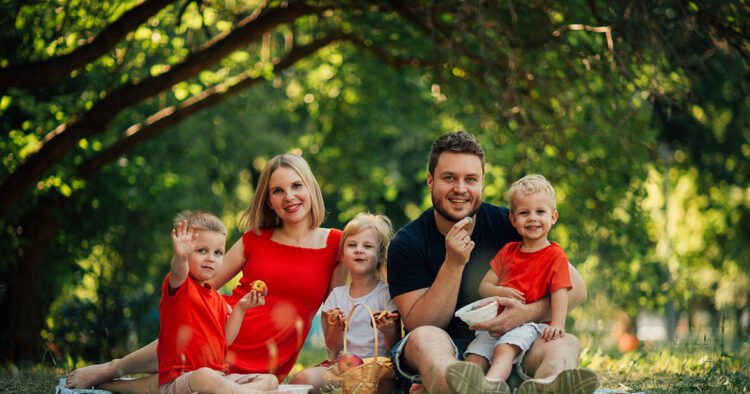 Screens are not babysitters: The most important “content” for a baby is the parent