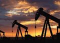 MOL extracted the first gas from one of the largest oil fields in the world