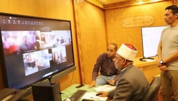 Al-Azhar Institutes: Regular committees and literary students took the exam in a stable atmosphere