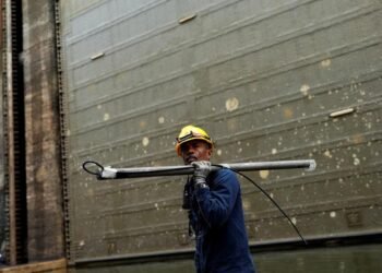 Panama Canal Autonomy Hangs in the Balance Amid Pressure From Top Two Customers | The Lighthouse