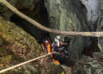 Rescuers halt search for two last men lost in Laos cave – Asia & Pacific