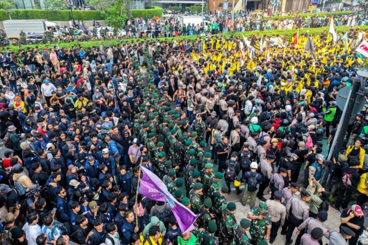 Don’t shoot the messengers – Editorial
