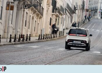 Can the transition to electric mobility be simple? | Commercial content
